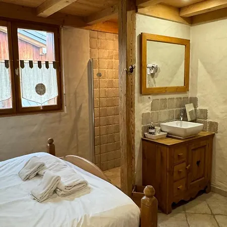 La Grange Aux Feex, Charming 4 Bedroom Appartamento *