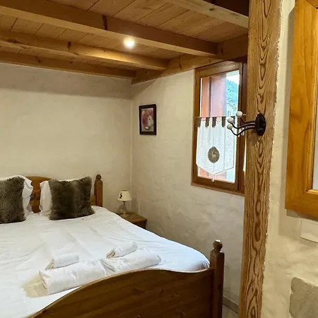 La Grange Aux Feex, Charming 4 Bedroom Apartment Les Gets