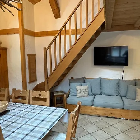 La Grange Aux Feex, Charming 4 Bedroom Apartment