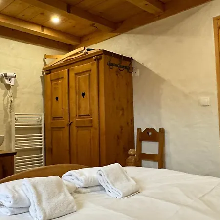 La Grange Aux Feex, Charming 4 Bedroom * Les Gets